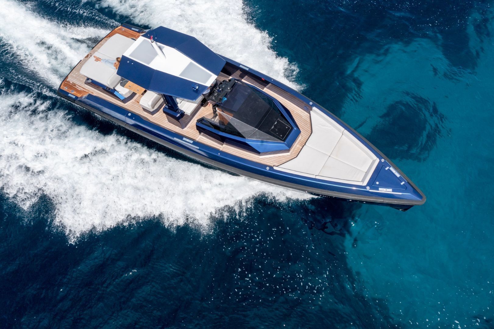 Location BABY SHANE Santarelli Marine Vente et location de bateaux