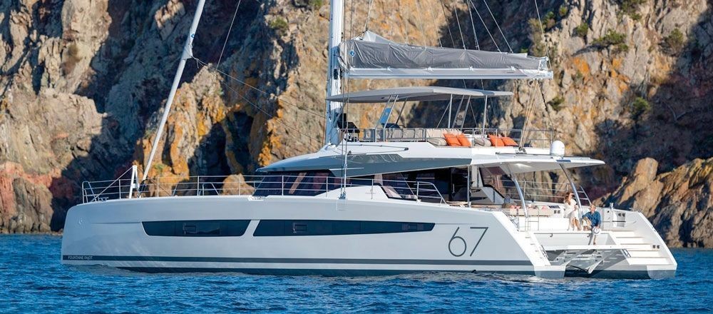 Location voile BLACK CAT Santarelli Marine Location et vente de bateaux