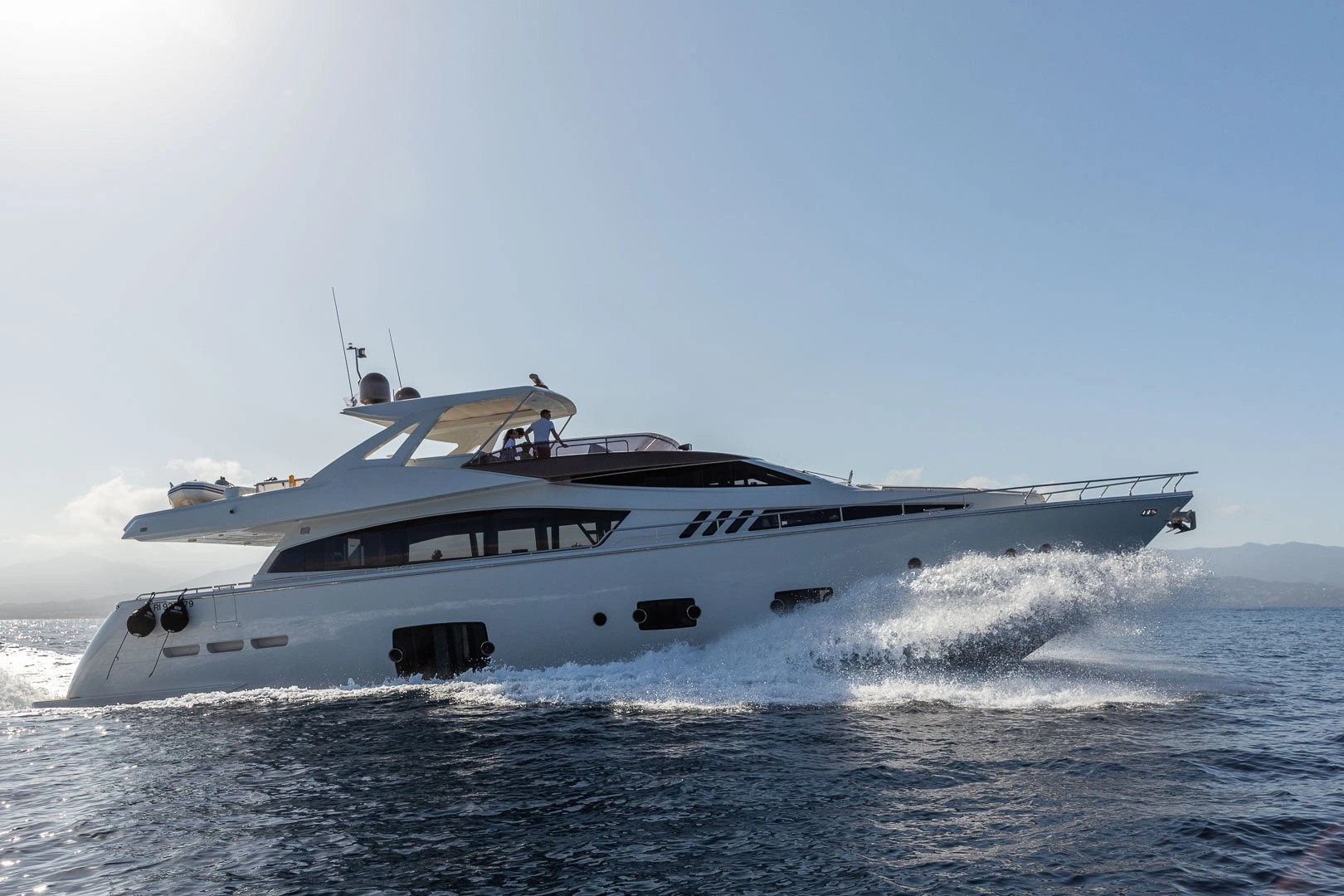 Ferretti 800 modele 2016 à vendre - Motor Yacht 24m flybridge